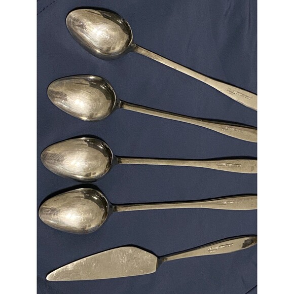 VTG Eldan ELD18 Stainless Steel Flatware Japan Roses 4 Ice Tea Spoons + 1 Knife - Picture 8 of 15